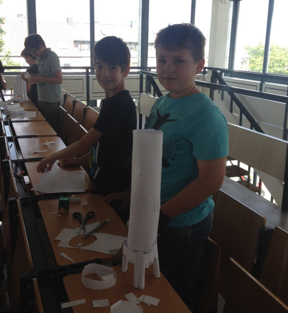 Konstruktionsphase bei Physik-Aktiv